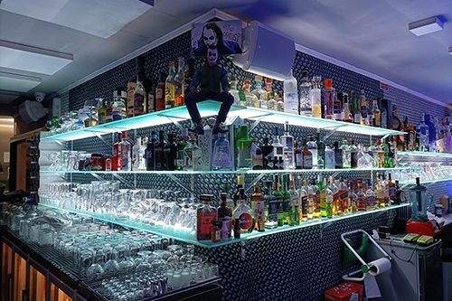 Joker Lounge Grid Image 04